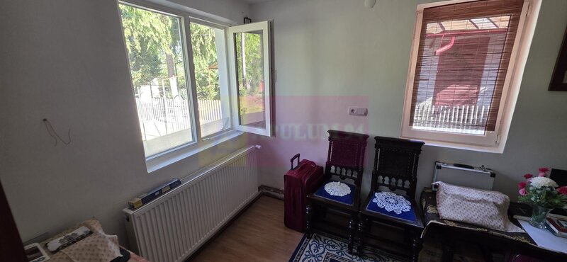 Casa de vanzare cu 5 camere in Mislea