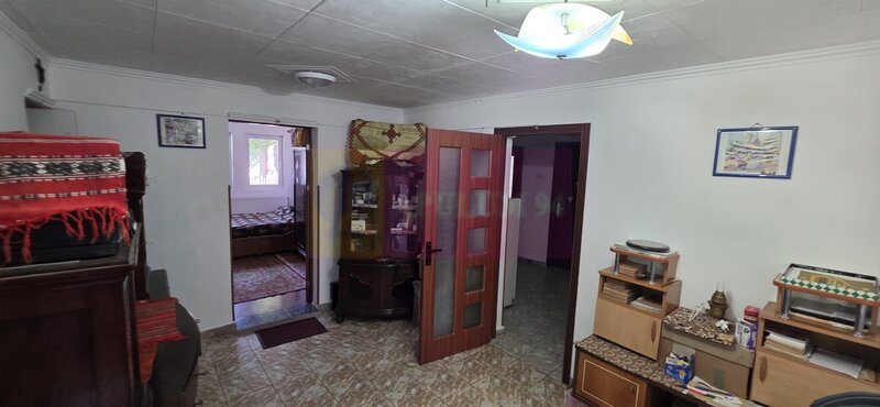 Casa de vanzare cu 5 camere in Mislea