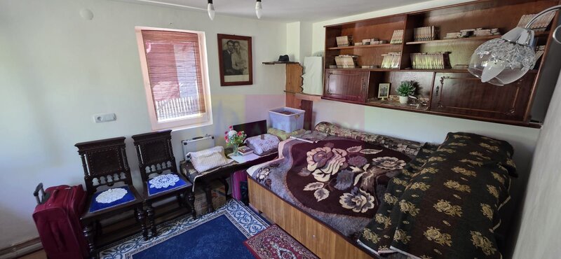 Casa de vanzare cu 5 camere in Mislea